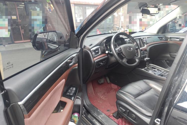 Used GAC Trumpchi GS8 2017 320T Two-Wheel Drive Luxury Smart Connectivity Version (7 Seats)