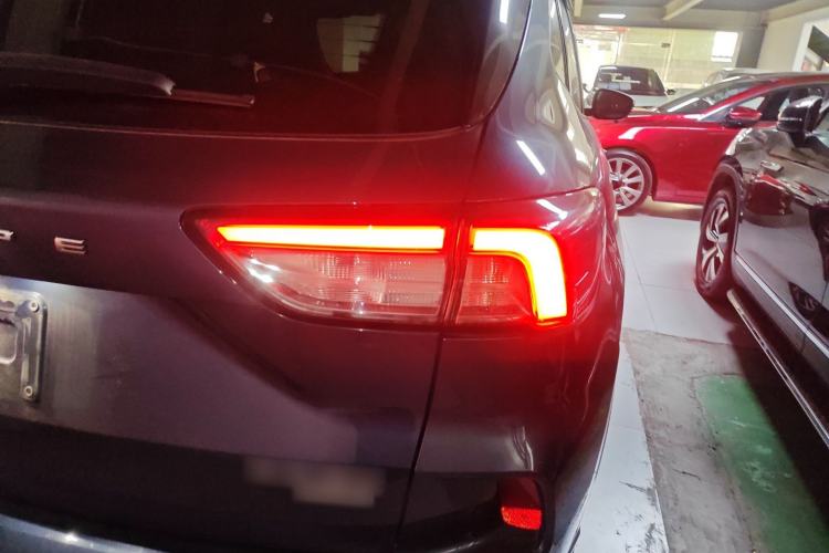 Used Ford Escape 2020 EcoBoost 245 Four-Wheel Drive ST-LINE Deluxe Edition