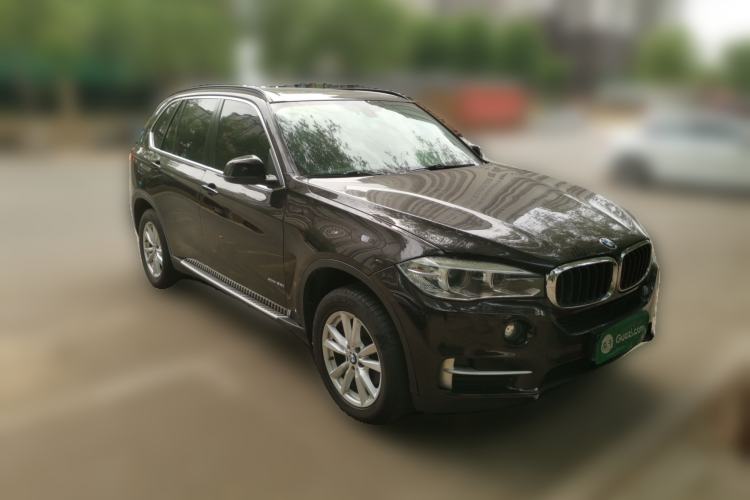 Used BMW X5 2015 xDrive28i
