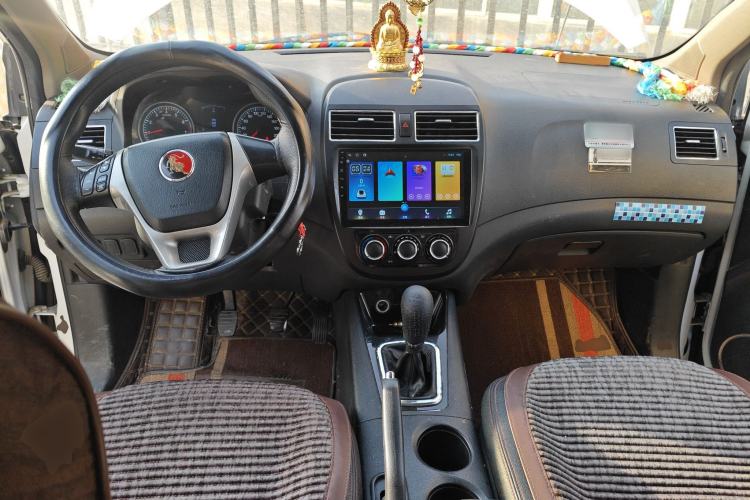 Used FORTHING Joyear X5 2013 1.6L Manual Luxury Model China IV Standard