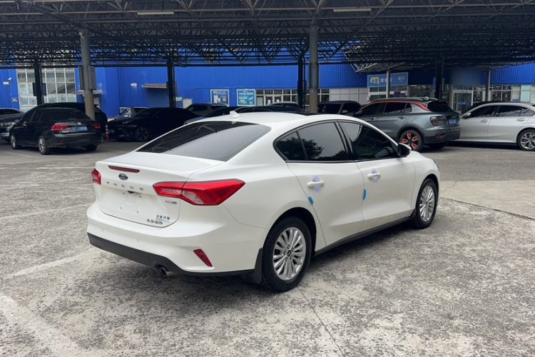 Used Ford Focus 2019 Sedan EcoBoost 180 Automatic Trend Edition
