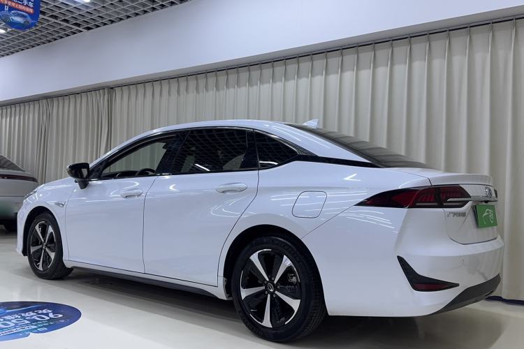 Used GAC Group Toyota iA5 2019 Leading Edition Exterior 2