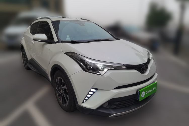Used Toyota IZOA 2018 2.0L Yichi Edition China V Standard