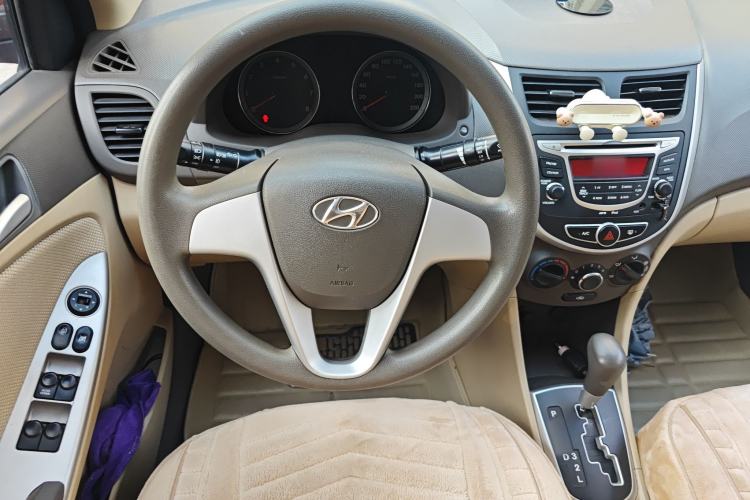 Used Hyundai Verna (older generation) 2010 Sedan 1.4L Automatic Fashionable GT Model
