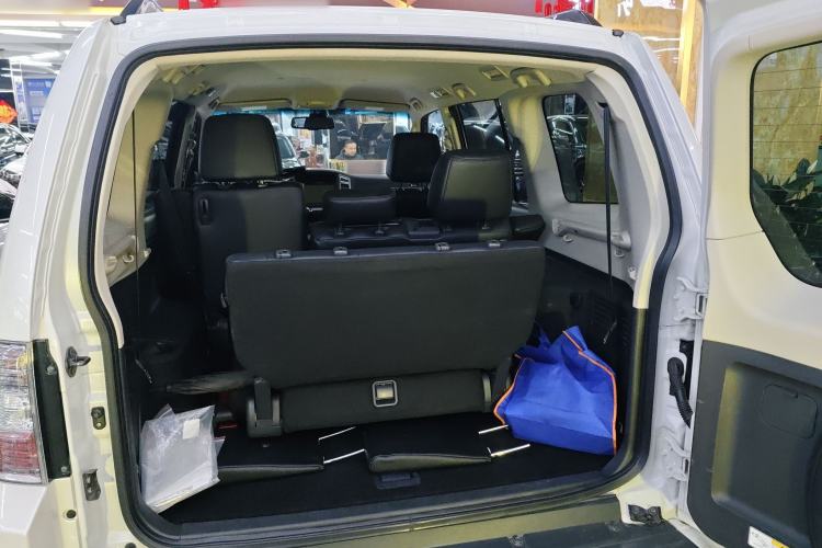 Used Mitsubishi Pajero 2020 3.0L Automatic Prestige Off-Road Edition
