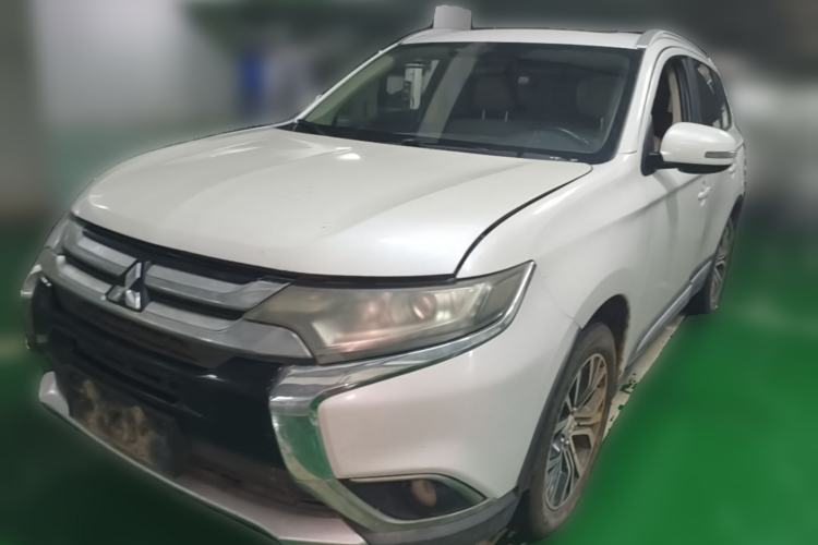 Used Mitsubishi Outlander 2018 2.0L Two-Wheel Drive Glory Edition 5 Seats
