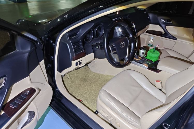 Used Toyota Reiz 2012 2.5V Fengdu Elite Stylish Edition Driver Seat