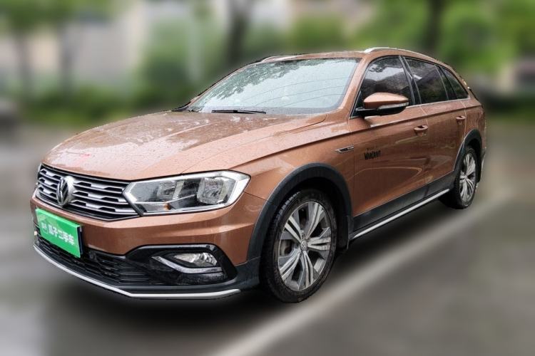 Used Volkswagen C-TREK 2017 230TSI DSG Luxury Model