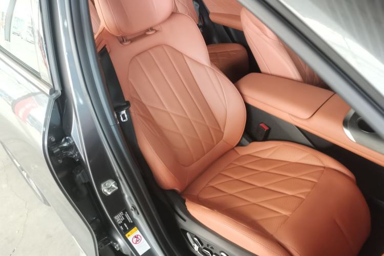 Used Changan CS75 PLUS 2025 4th Generation UItra 2.0T New Blue Whale Smart Intelligent Powertrain Version
