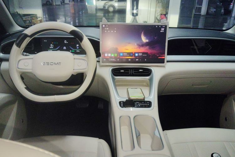 Used Geely Galaxy Geome 2025 UP 410km Exploration Edition
