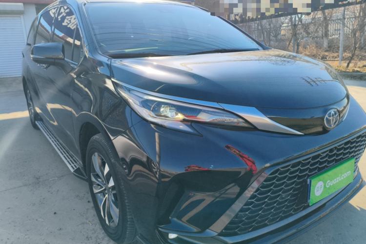 Used Toyota Granvia 2023 2.5L Hybrid Luxury Edition