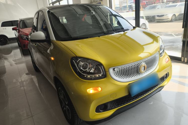 Used smart forfour 2016 0.9T 66 kW Pioneer Edition
