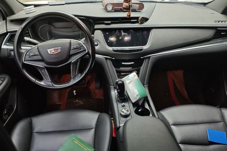 Used Cadillac XT5 2021 2.0T Two-Wheel Drive Luxury Version
