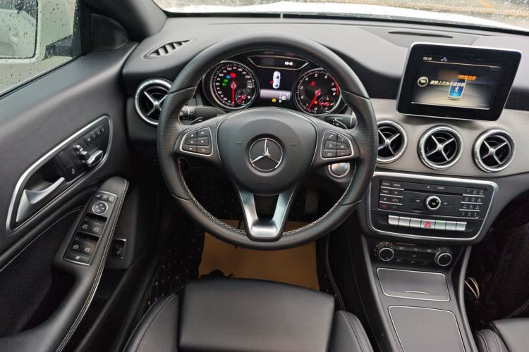 Used Mercedes-Benz CLA 2016 Facelifted CLA 200 Stylish Edition
