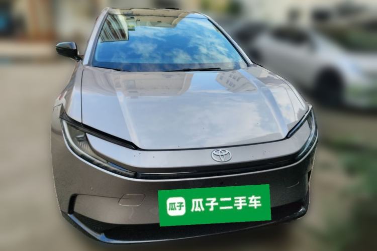 Used Toyota bZ5 2025 Model 550 PRO
