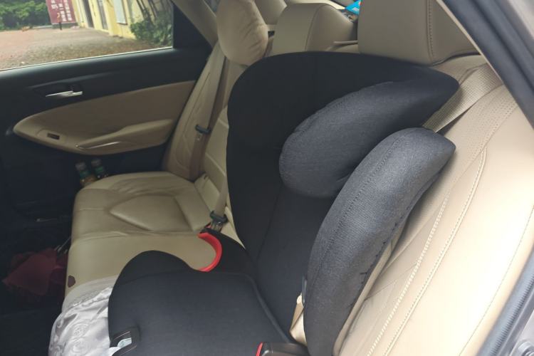 Used Toyota Avalon 2019 2.5L Touring Premium Version China VI Standard
