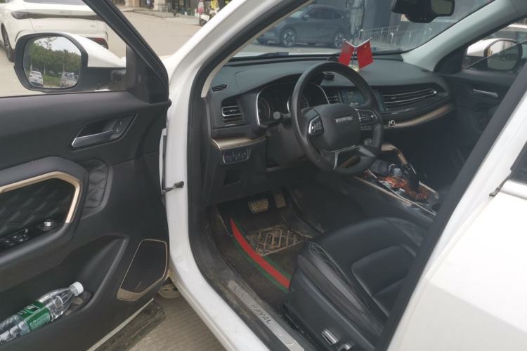 Used Haval H6 2021 1.5 GDIT Automatic Champion Edition Driver Seat