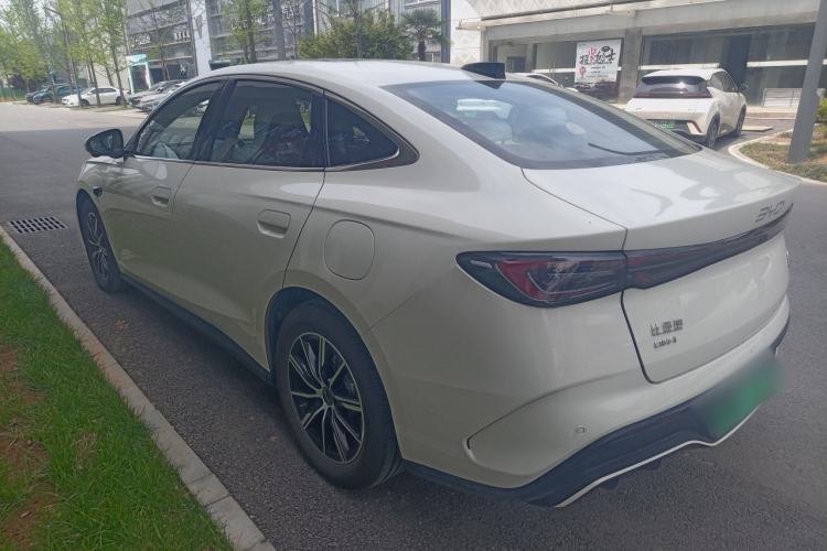 Used BYD Seal 06 New Energy 2025 DM-i Smart Drive 120KM Deluxe Model
