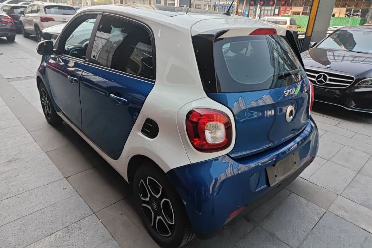 Used smart forfour 2018 1.0L 52kW Passion Edition