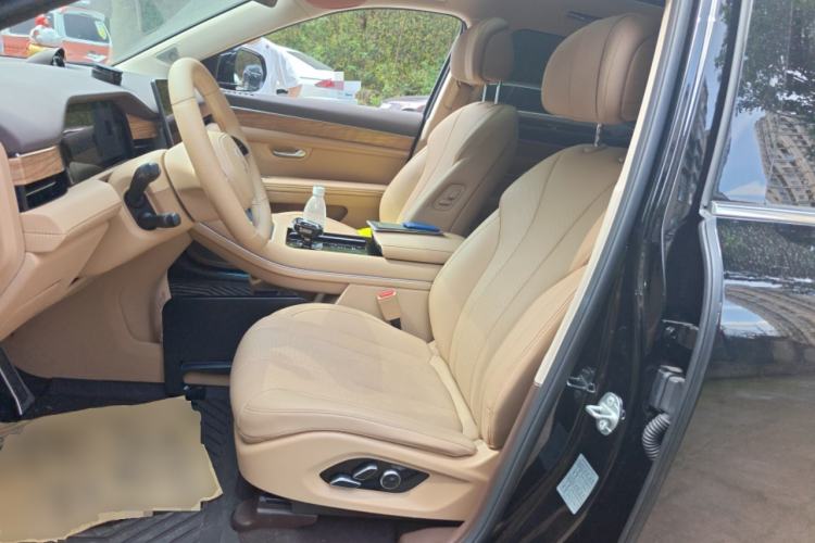 Used Hima AITO M7 2024 1.5T Intelligent Driving Rear-Drive Pro Version 5 Seats Left Front Seat