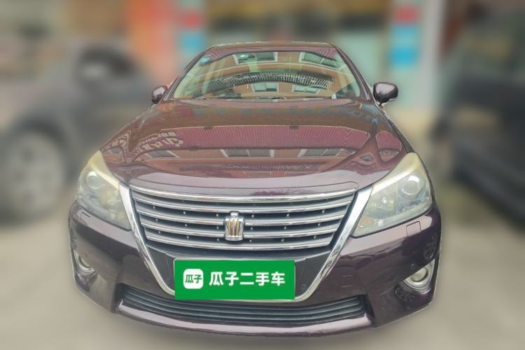 Used Toyota Crown 2012 2.5L Royal Leather Edition Front
