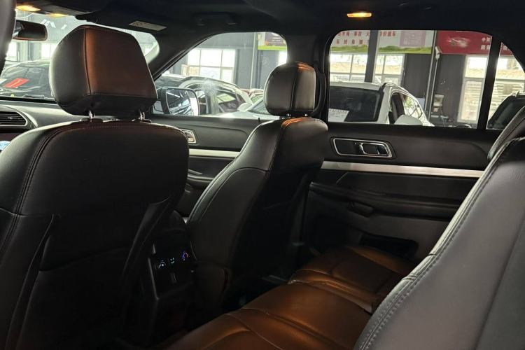 Used Ford Explorer (Import) 2017 2.3T Fashion Edition