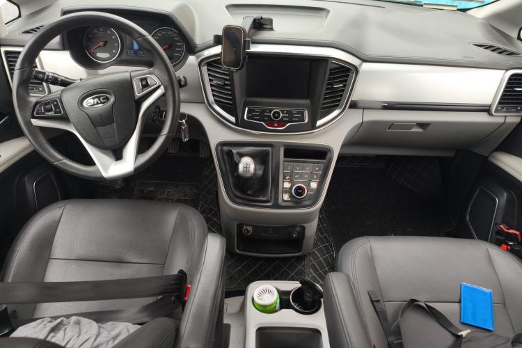 Used JAC Refine M4 2019 Business Series 2.0L Manual Business Version China V Standard Center Console