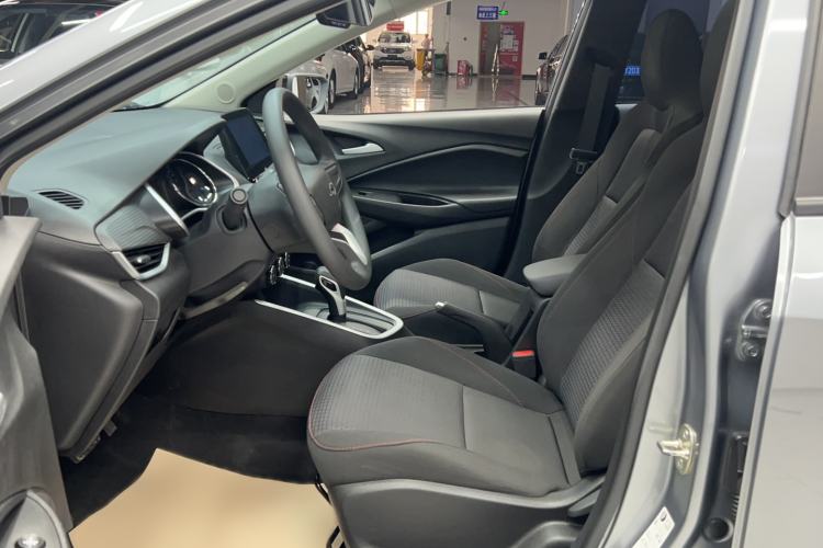 Used Chevrolet Cavalier 2020 Redline 325T Automatic Xinshang Edition China VI Standard
