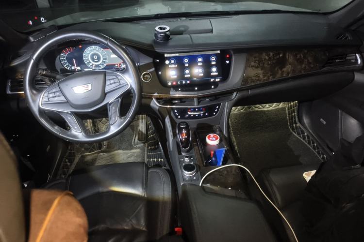 Used Cadillac CT6 2022 28T Luxury Edition Center Console