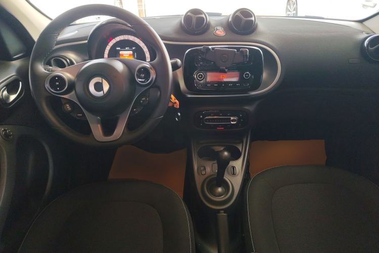 Used smart forfour 2018 1.0L 52kW Passion Edition
