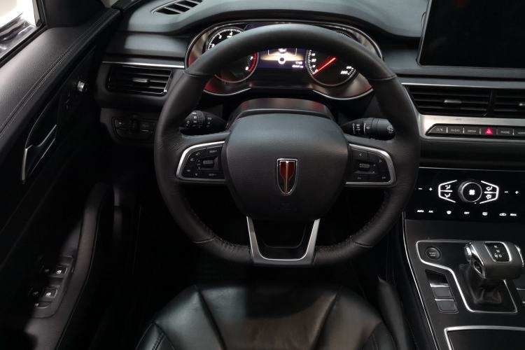 Used Hongqi H5 2022 Classic Model Facelift 1.5T DCT Qiyun Edition Steering Wheel