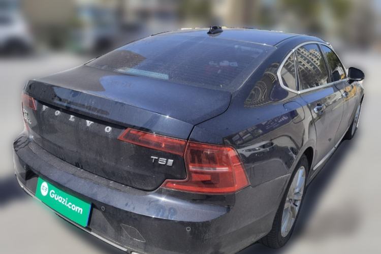 Used Volvo S90 2019 T5 Zhiyi Edition
