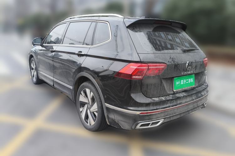 Used Volkswagen Tiguan L 2023 Restyled 330TSI Automatic Two-Wheel Drive R-Line Enhanced Comfort Version
