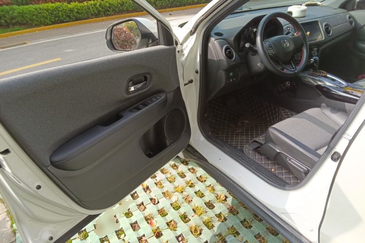 Used Honda XR-V 2021 1.5L CVT Comfort Version Driver Seat