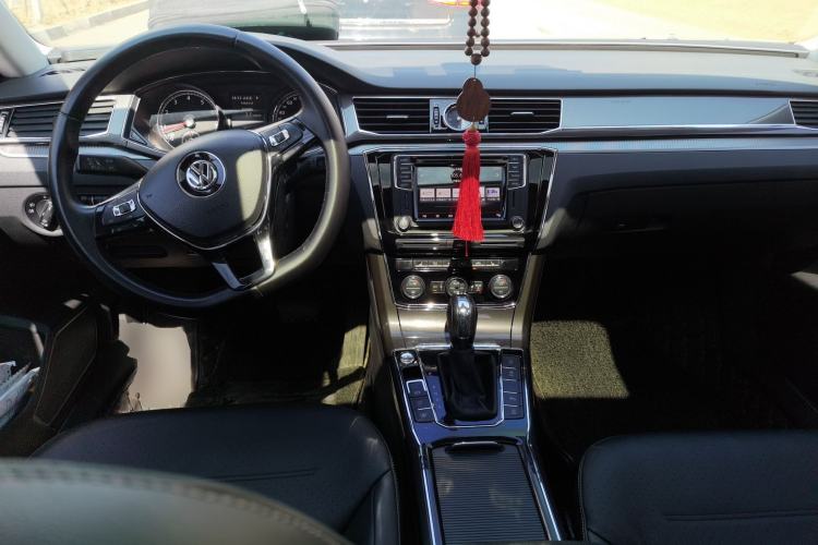 Used Volkswagen Passat 2017 330TSI DSG Prestige Edition
