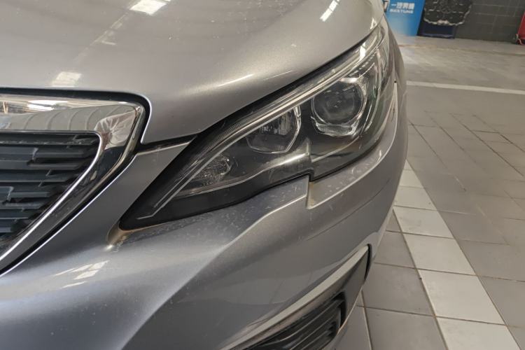 Used Peugeot 308 2016 1.6L Manual Fashion Edition
