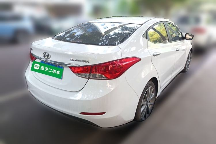 Used Hyundai Elantra (5th Generation / Langdong) 2015 1.6L Automatic Luxury Model Rear Right 45 Deg