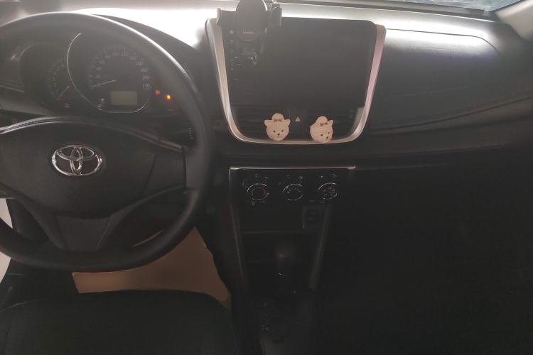 Used Toyota YARiS L Zhi Xuan 2016 Revised 1.5E CVT Charming Edition

