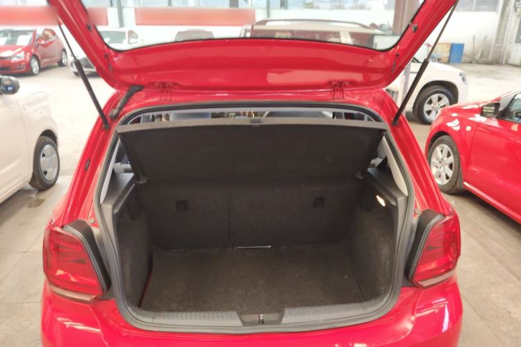 Used Volkswagen Polo 2014 1.6L Automatic Comfort Edition