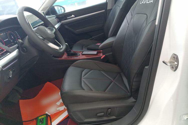 Used Volkswagen Lavida 2024 300TSI DSG Starry Sky Leading Edition
