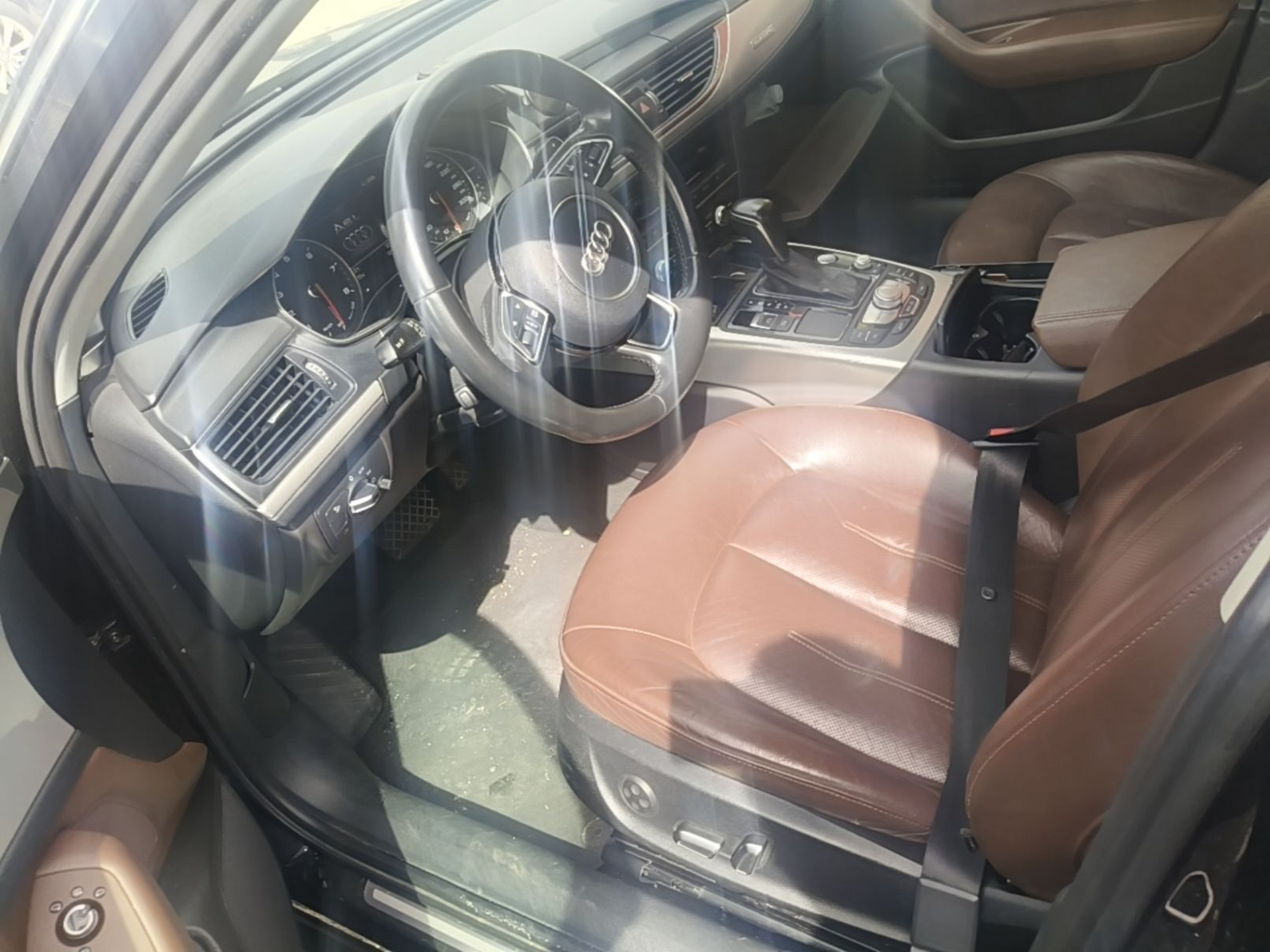 Interior delantero