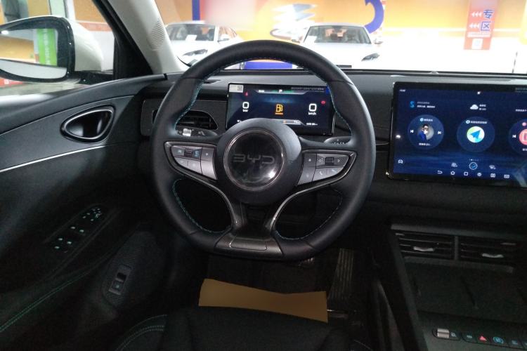 Used BYD Seal 06 New Energy 2026 DM-i Ultra-Enjoyment 128KM Luxury Edition Steering Wheel