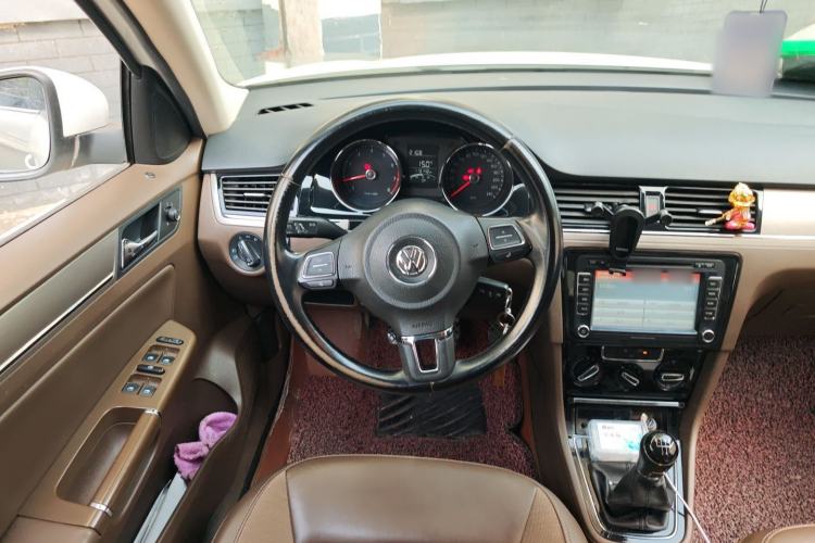 Used Volkswagen Bora 2015 Zhuihui Edition 1.6L Manual Comfort Model