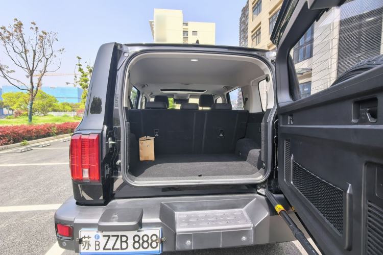 Used Tank 300 2023 Off-Road Edition 2.0T Challenger Interior 3