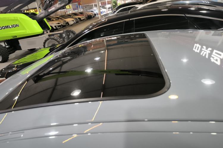 Used BMW 4 Series 2024 425i M Sport Package Roof