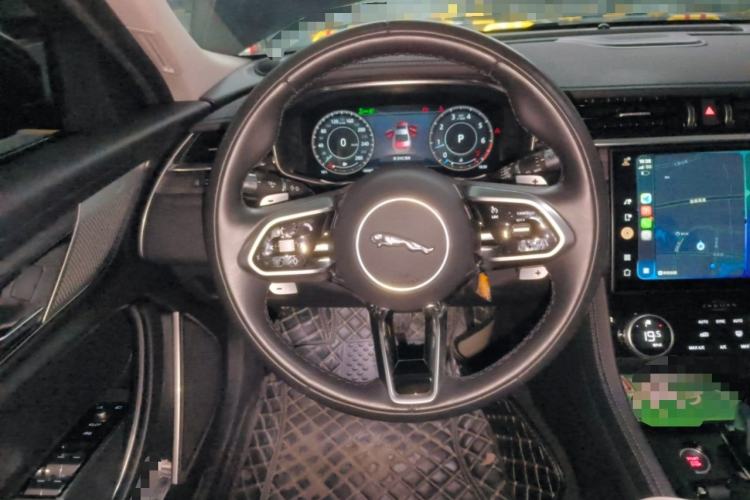 Used Jaguar XFL 2022 XFL 2.0T P200 Two-Wheel-Drive Elite Luxury Edition Steering Wheel