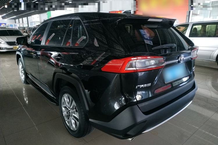 Used Toyota Wildlander 2021 2.0L CVT 4x4 Luxury Edition