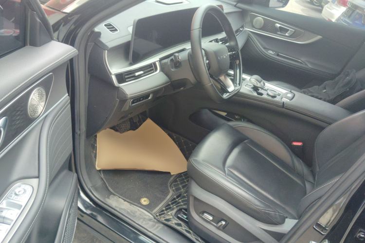 Used Chery Tiggo 8 PRO 2024 Champion Edition 290T Two-Wheel Drive Shining Version 5 Seats Driver Seat