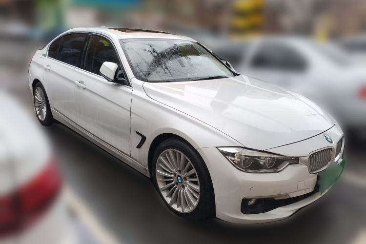 Used BMW 3 Series 2018 320Li Fashion Model Front Right 45 Deg