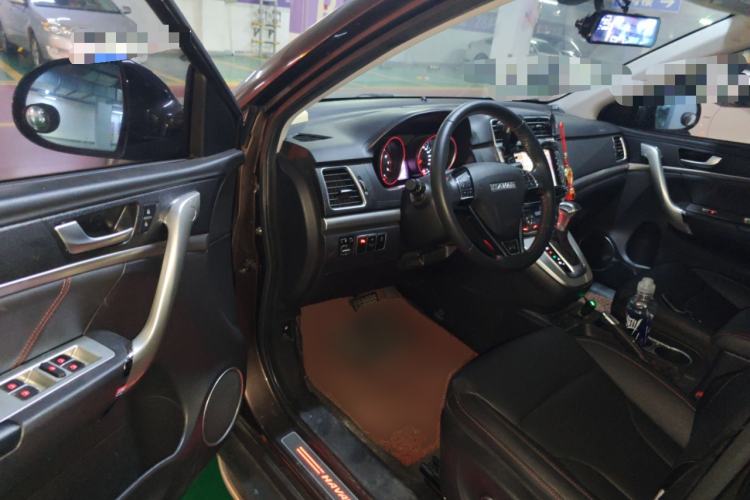 Used Haval H6 2015 Sport Edition 1.5T Automatic Two-Wheel Drive Luxury Model
